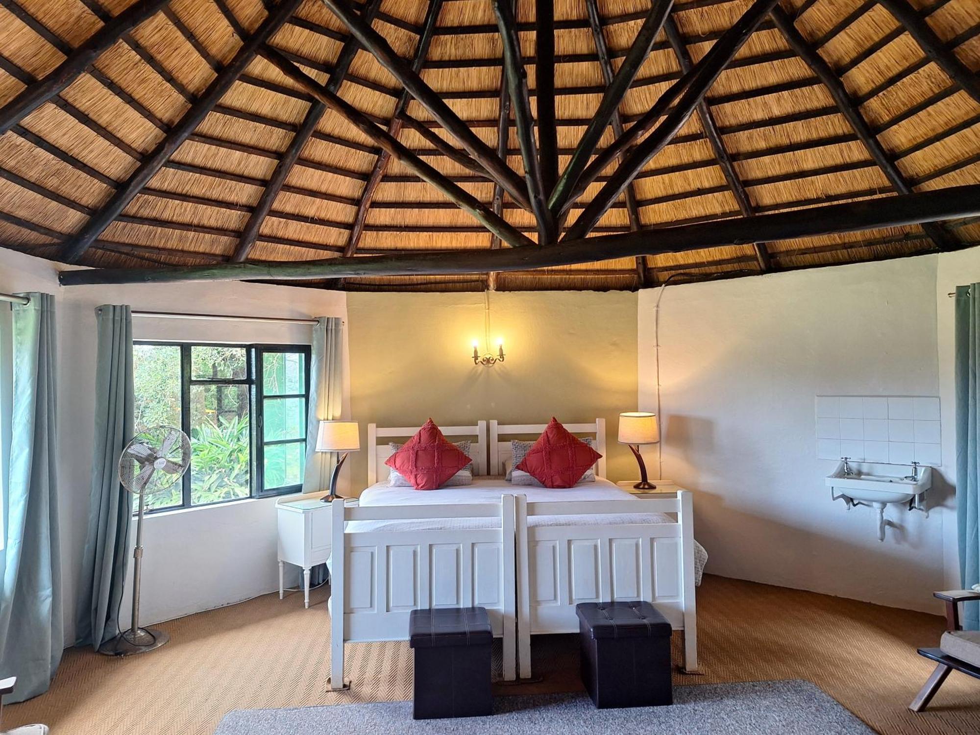 Mabuda Guest Farm Siteki Экстерьер фото